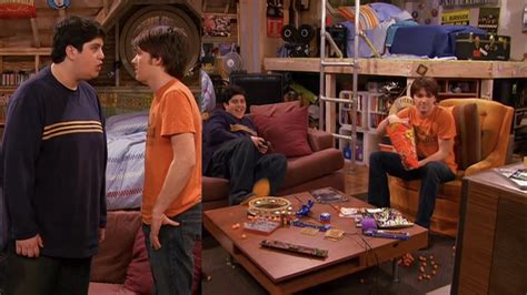 drake and josh the bet|drake and josh pink hair.